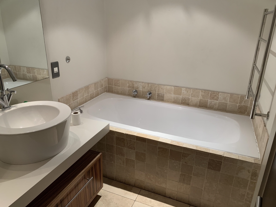 To Let 2 Bedroom Property for Rent in Cape Town City Centre Western Cape